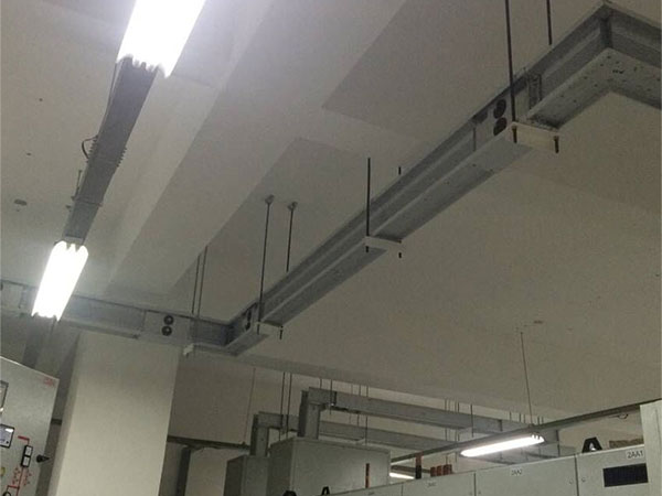 母線現(xiàn)場(chǎng)照片