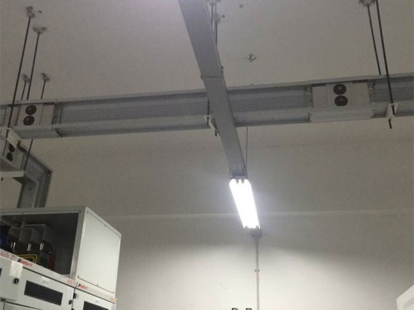 母線現(xiàn)場(chǎng)照片